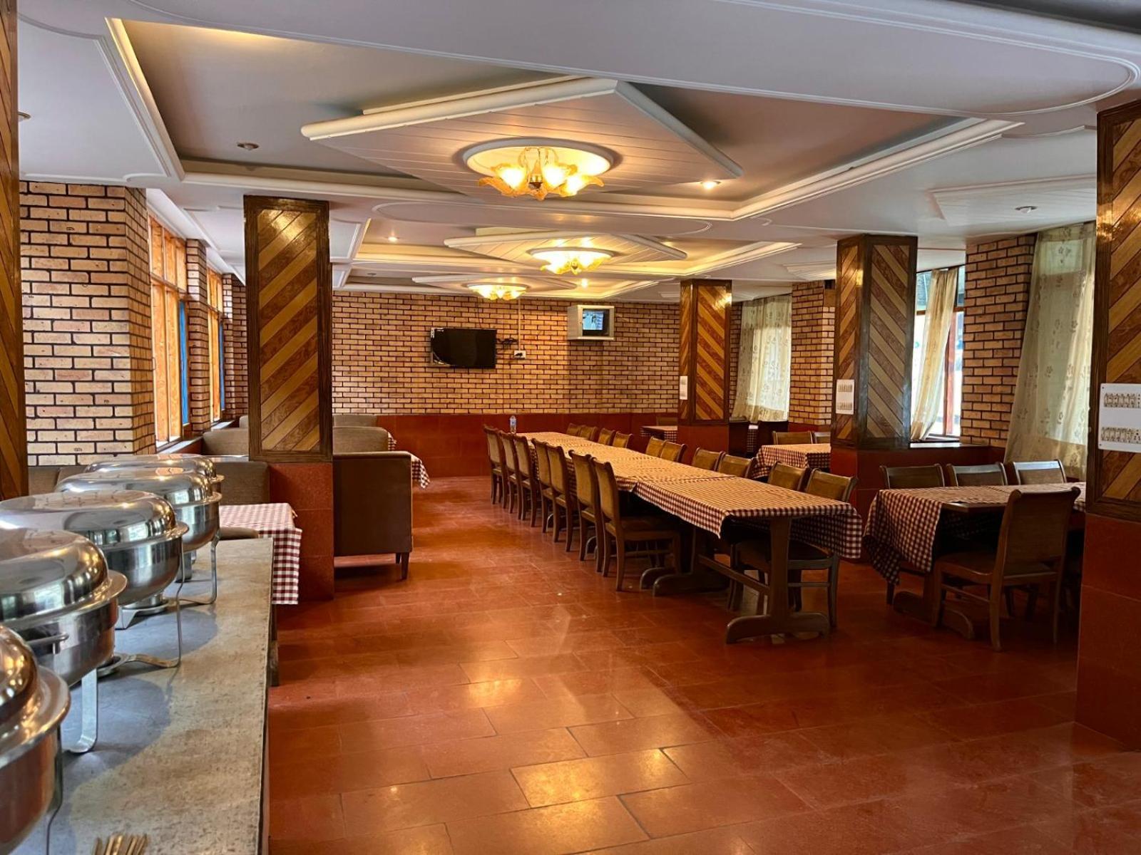 Nadi Kinare , Mall Road Manali - A Riverside Resort M 62305-50300 Exterior photo