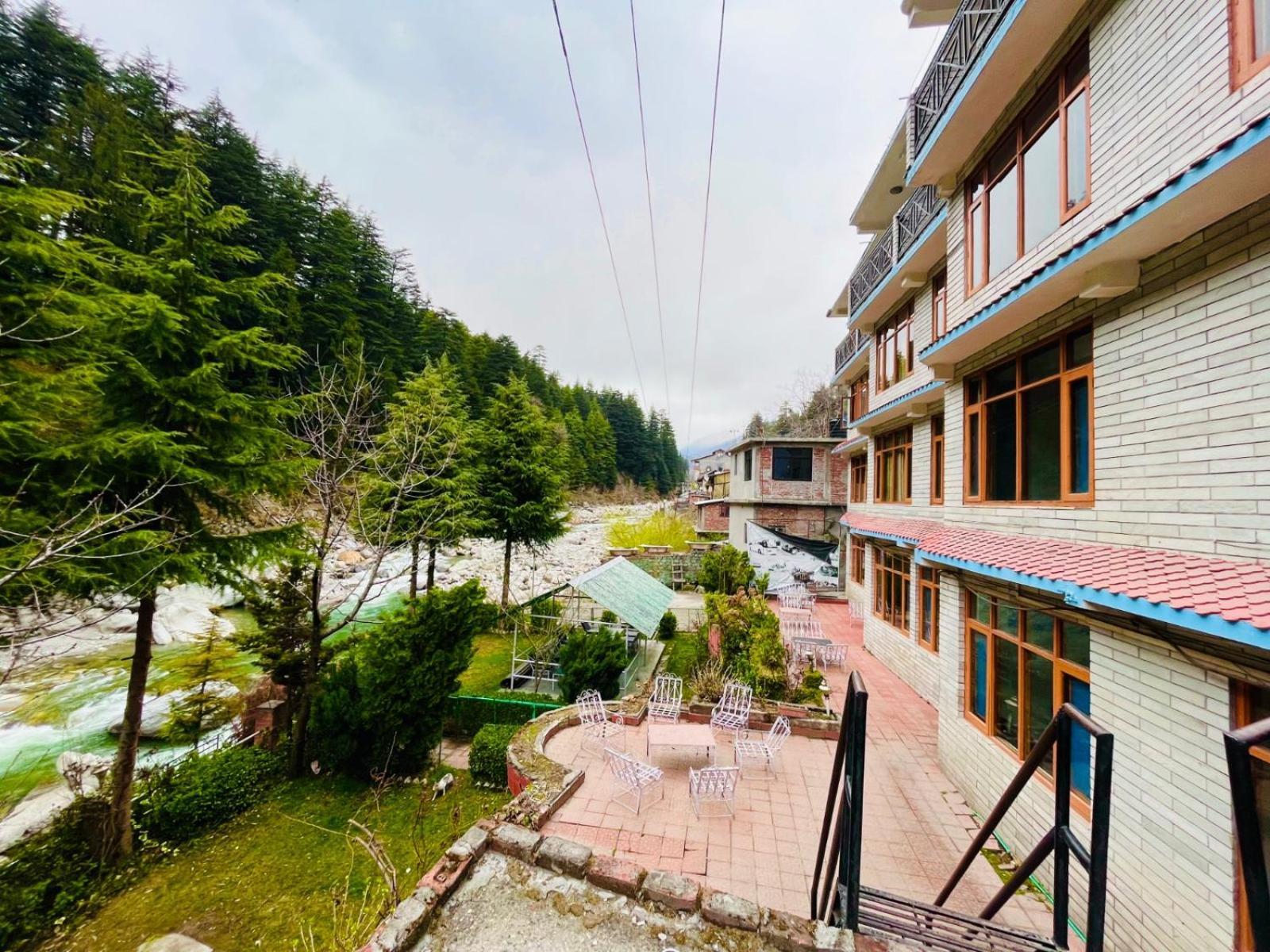 Nadi Kinare , Mall Road Manali - A Riverside Resort M 62305-50300 Exterior photo